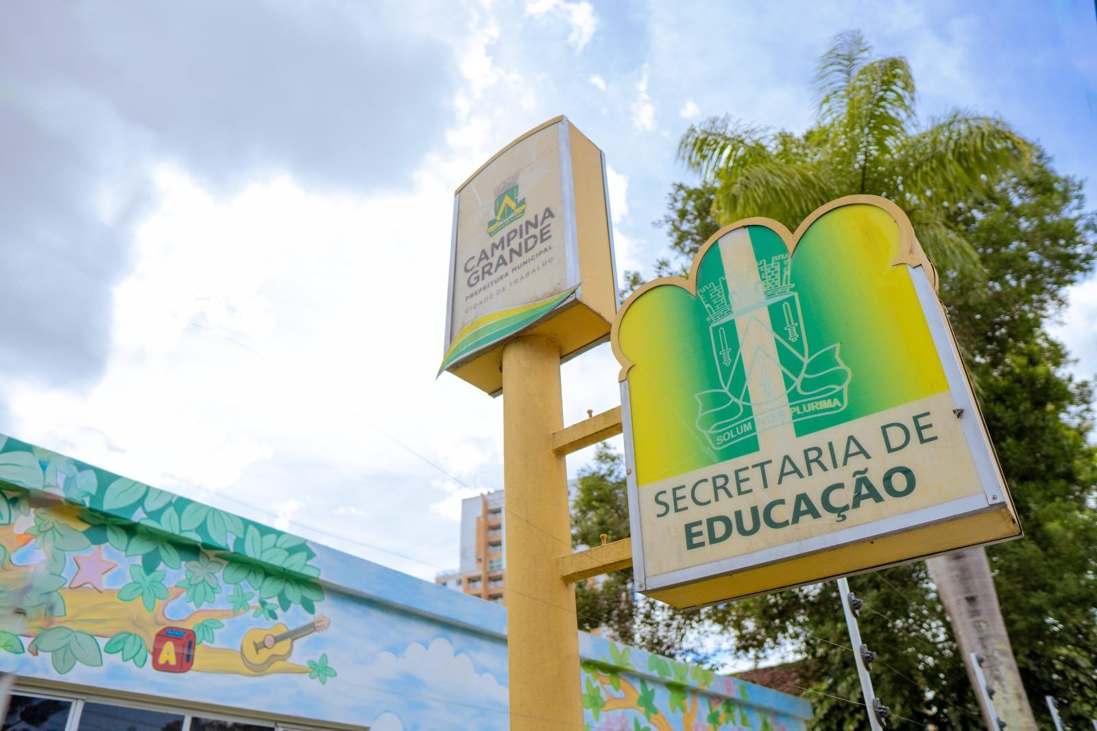 Seduc inicia período de transferência de alunos veteranos da rede municipal
